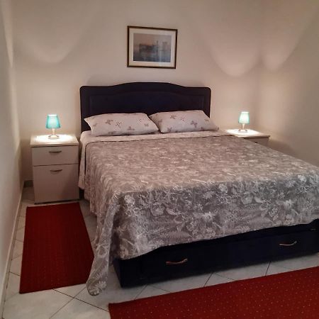 Apartments Klic Malinska Ngoại thất bức ảnh
